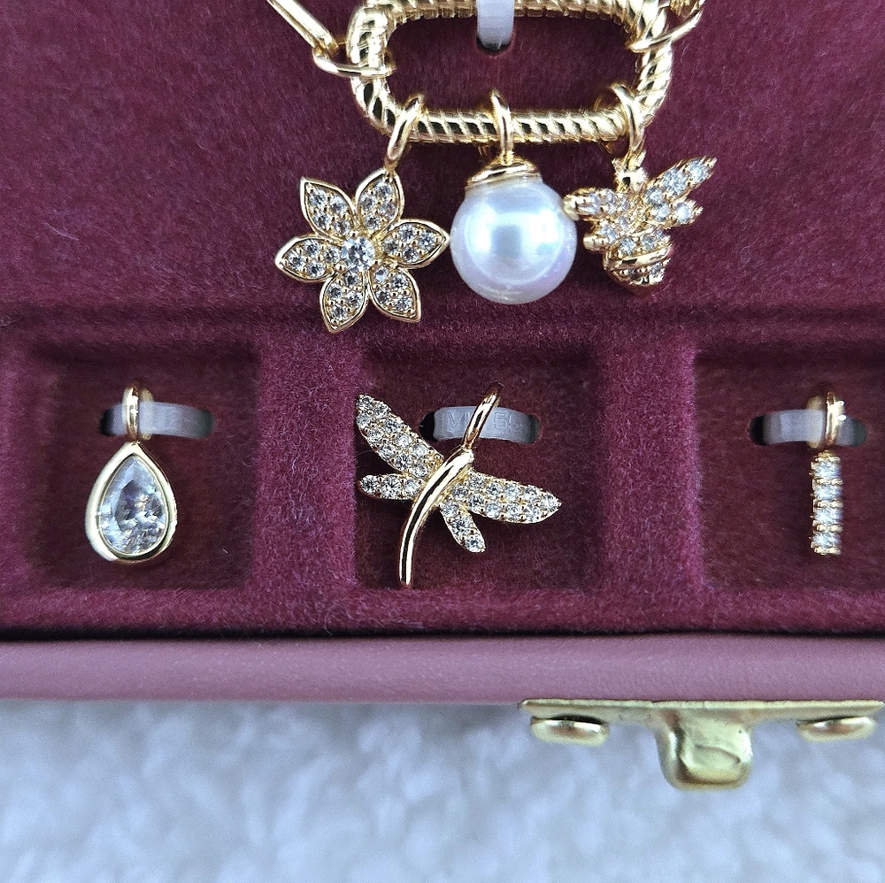 Charm Bar Interchangeable Charms Necklace - NIB - Picture 11 of 16